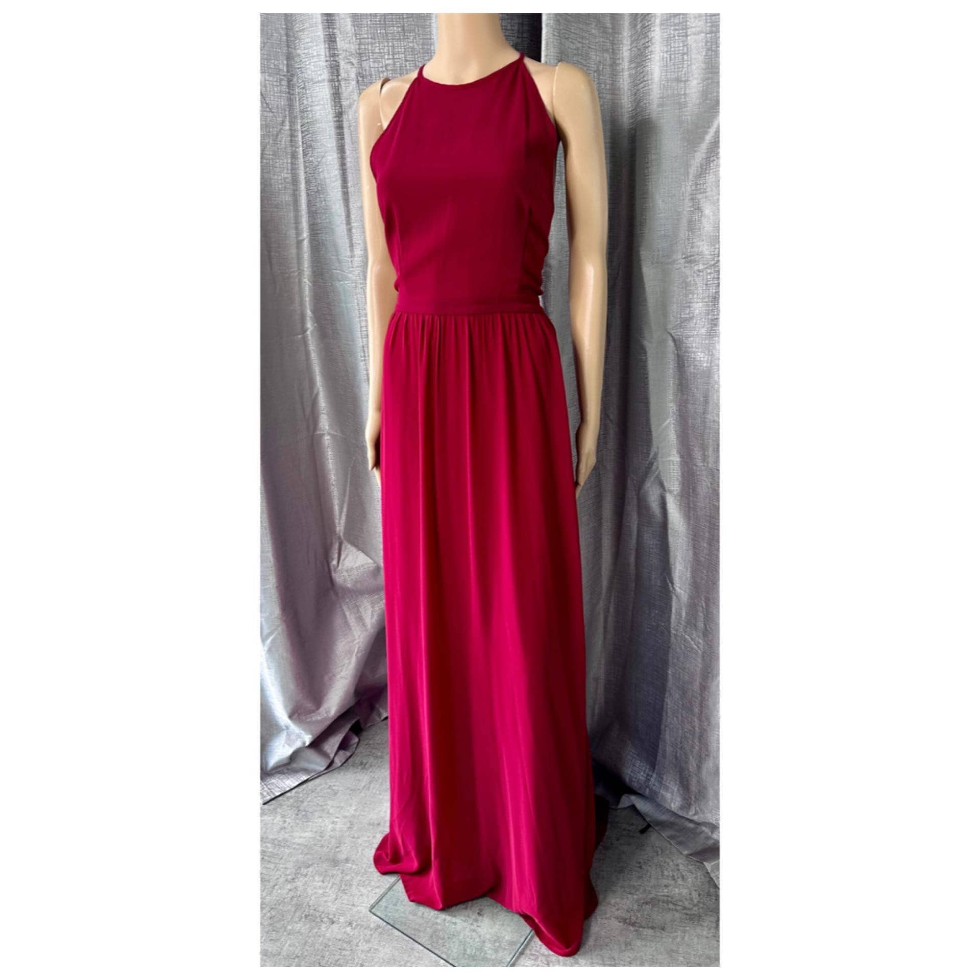 Designer dress hire auckland.  Dresses in sizes 6-26 available for rent in auckland new zealand