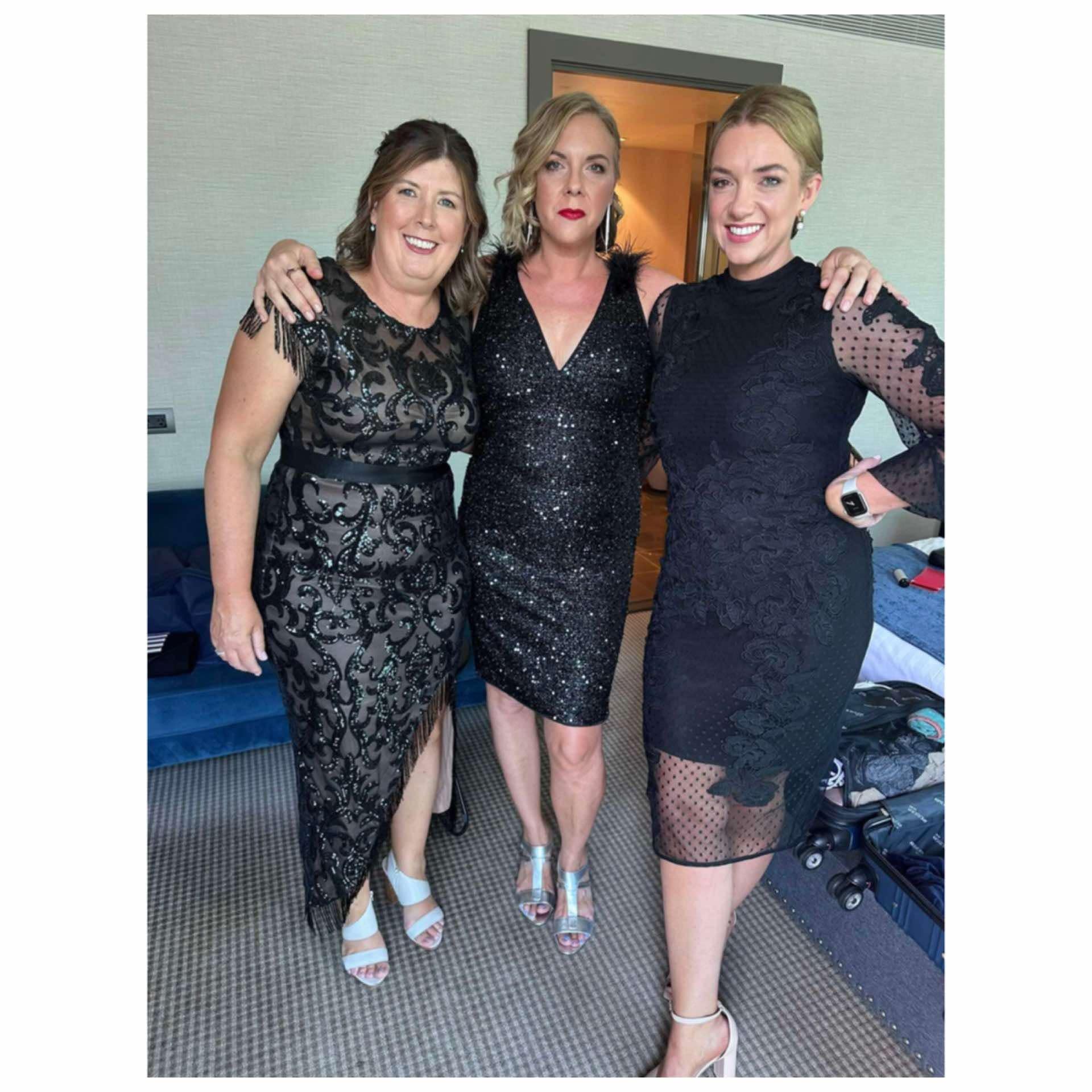 Designer dress hire auckland.  Dresses in sizes 6-26 available for rent in auckland new zealand