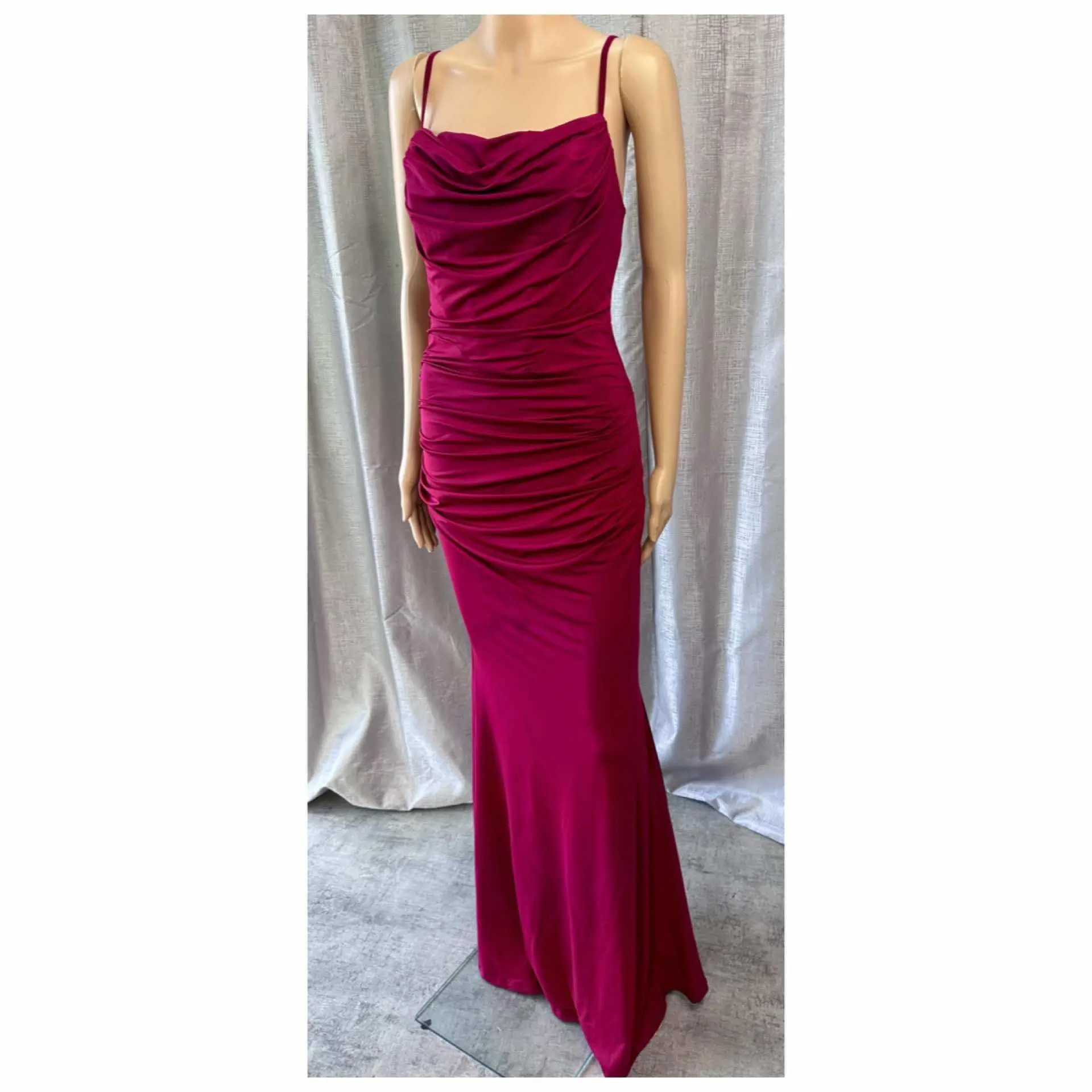 Designer dress hire auckland.  Dresses in sizes 6-26 available for rent in auckland new zealand
