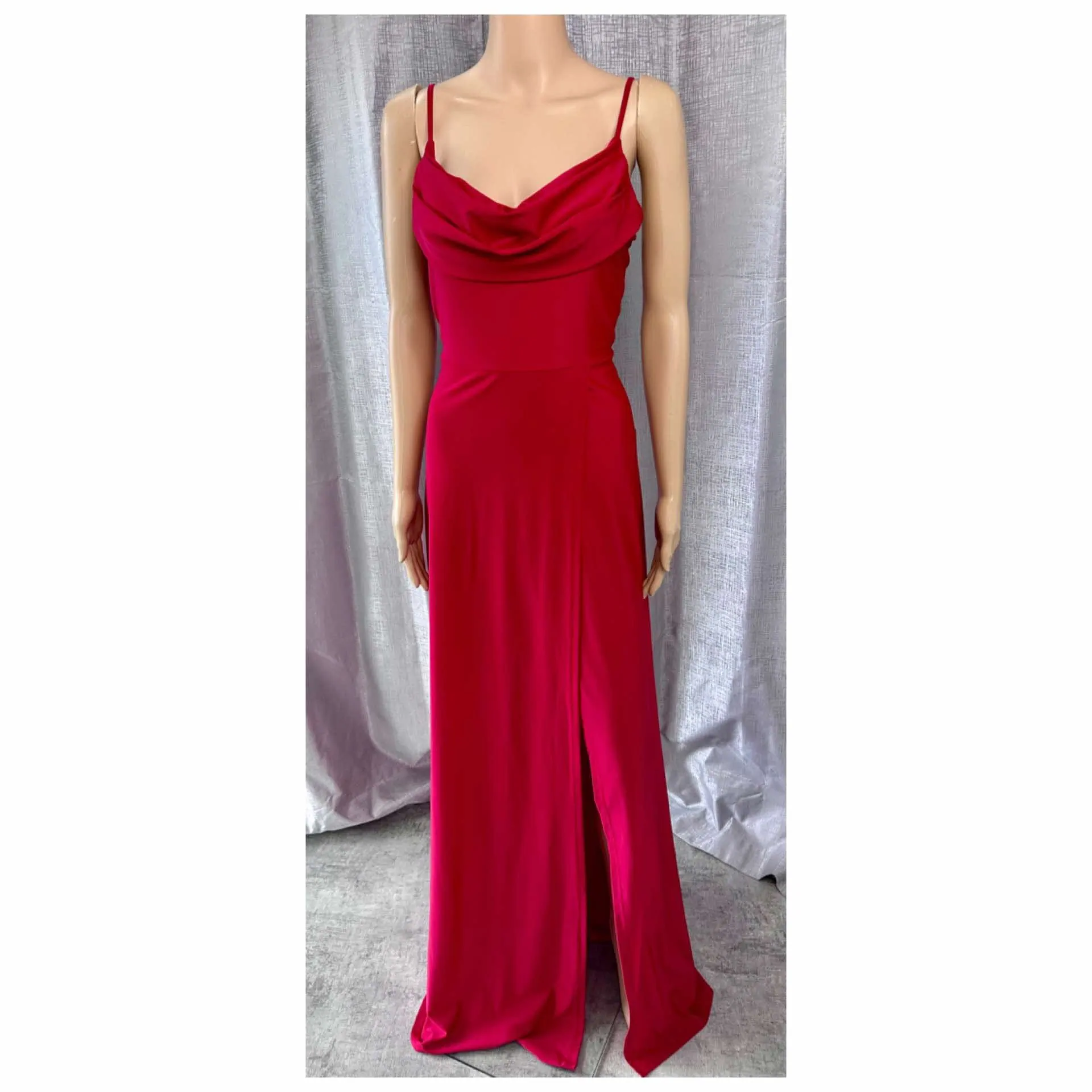 Designer dress hire auckland.  Dresses in sizes 6-26 available for rent in auckland new zealand