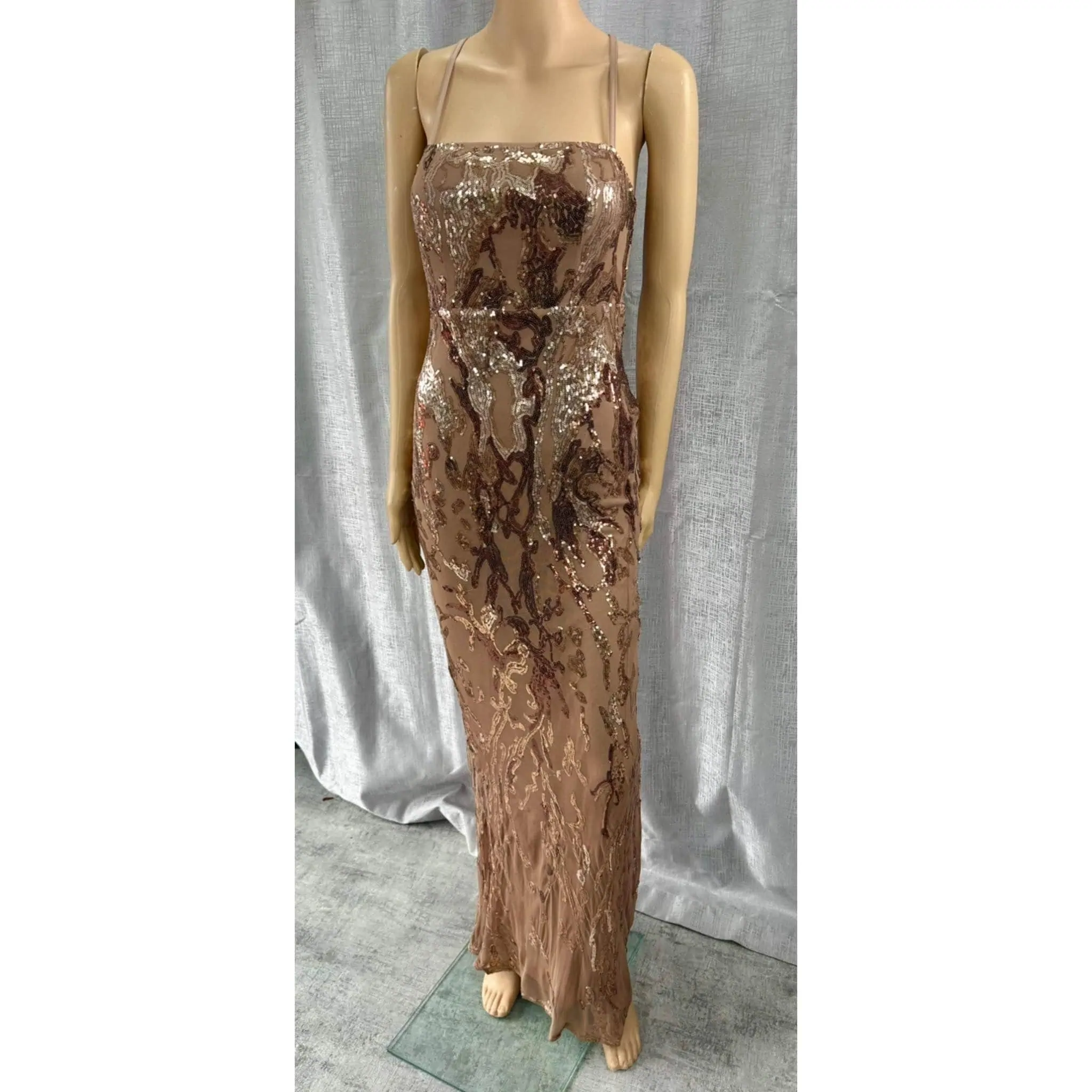 400 dresses for hire in sizes 6-26 in auckland nz